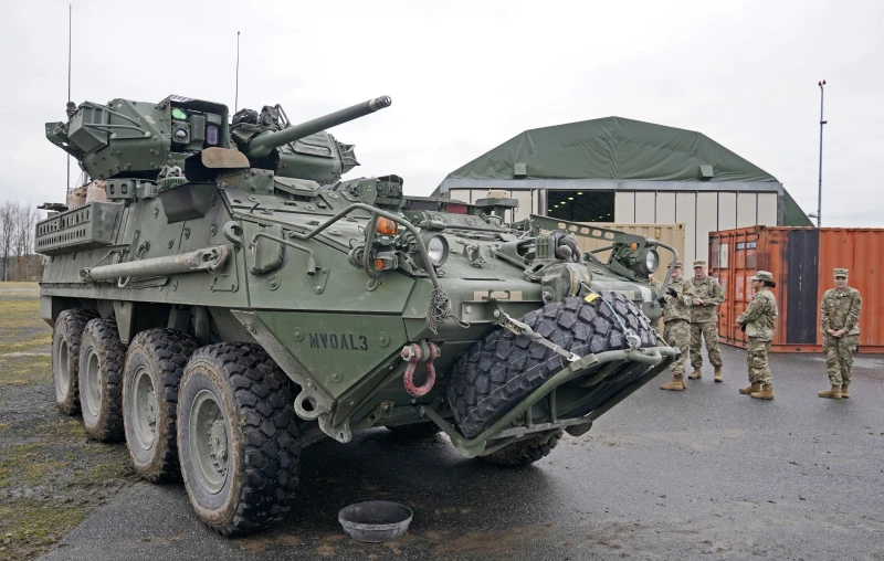 Окончателно България купува боеприпаси за машини "Страйкър" за близо 65 млн. долара