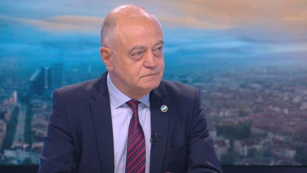 Le général. Atanasov sur l'élection de Stoyanov : Borissov a dit que nous devons choisir nos ministres, mais qu'il doit nommer un ministre de l'Intérieur en raison de son arrestation.