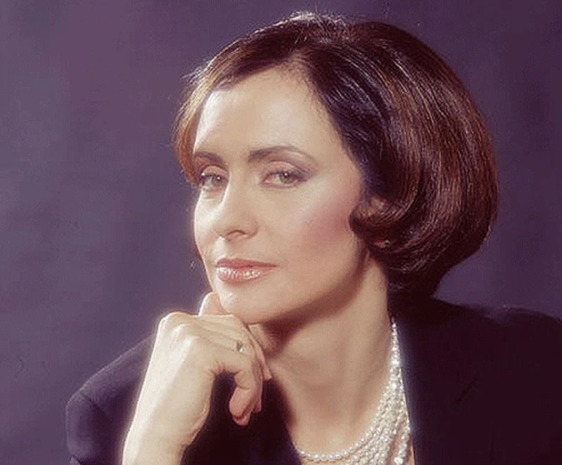 Днес става на 62 години