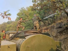 Над 2000 военни се включиха в гасенето на пожарите  в страната