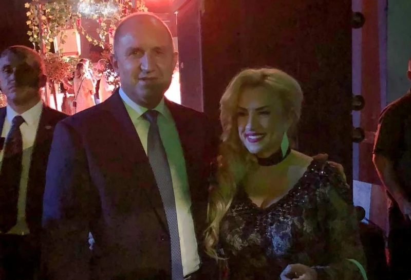 Сашка Васева: Благодаря ви, но давам път на новите изпълнители