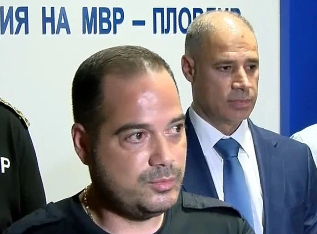 Калин Стоянов не е получил покана да остане вътрешен министър в кабинета "Грънчарова"