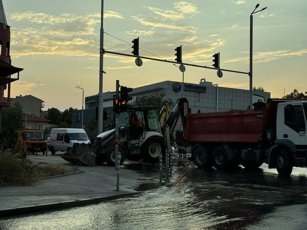 TD ВиК аварията която днес остави много пловдивчани без вода продължава и