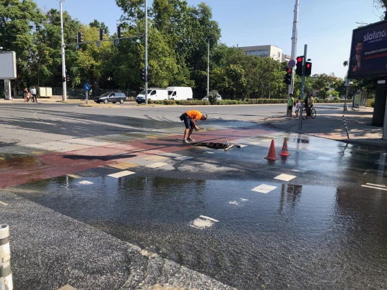 ВиК-Пловдив: Голямата авария е отстранена! Хората са бесни-вода още няма