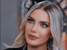 Любима актриса от турските сериали издаде тайната, с която се стопи след раждането