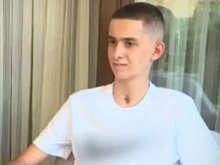 16-годишният Владимир Малинов се завърна вкъщи след месеци в кома