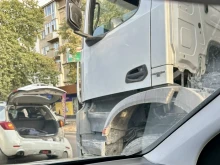 Камион на ПИМК нацели джип в Пловдив