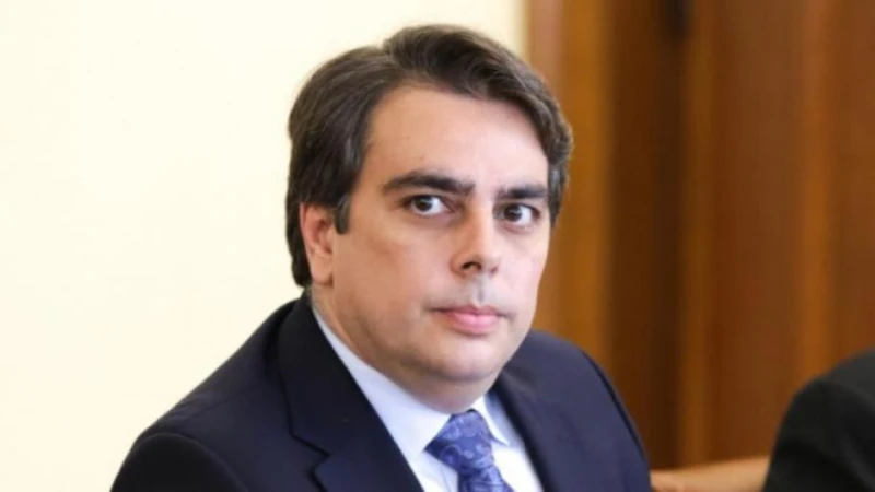Асен Василев се зарадва на изказване на Бойко Борисов