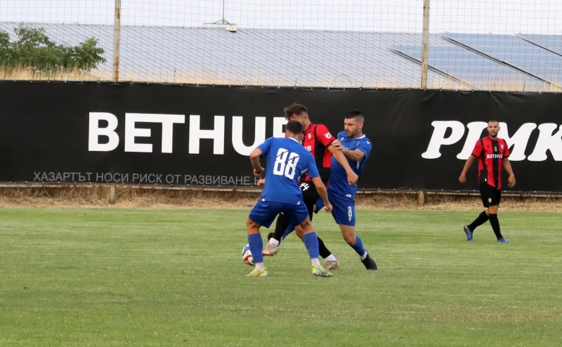 БФС отложи половината мачове в Югоизточната трета лига