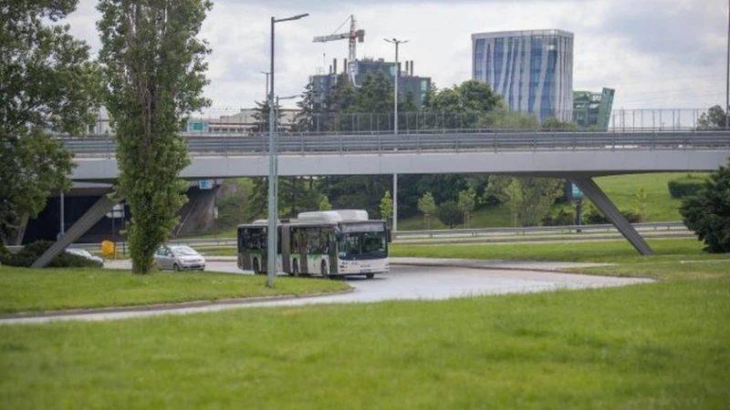 До 15 септември ще бъде пуснат частично мостът на бул. "България" в София