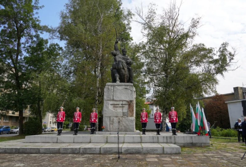 С поднасяне на венци и цветя Габрово ще отбележи Съединението на България