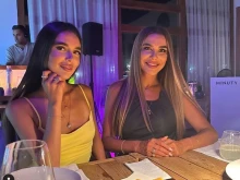 Бони се сдобри с дъщеря си след снимката с бебето