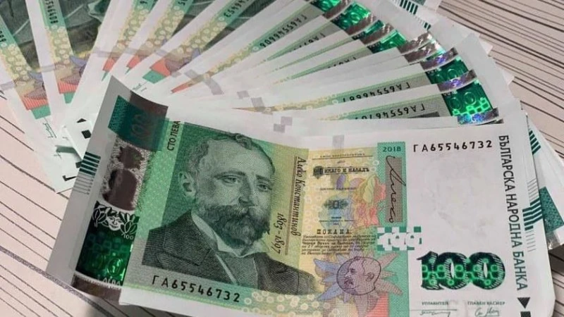 За година заплатите в София са се повишили с 16%