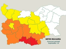 Meteo Bulgaria: Връхлитат ни бури и дъждове от първа, втора и трета степен