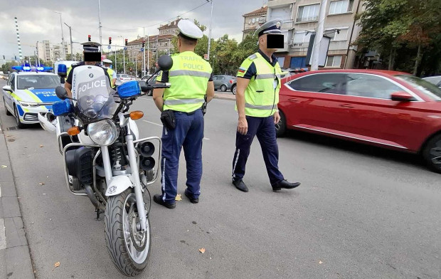 Криминално проявен е арестуван на бул. "България" в Пловдив, иззеха аудито му с протокол