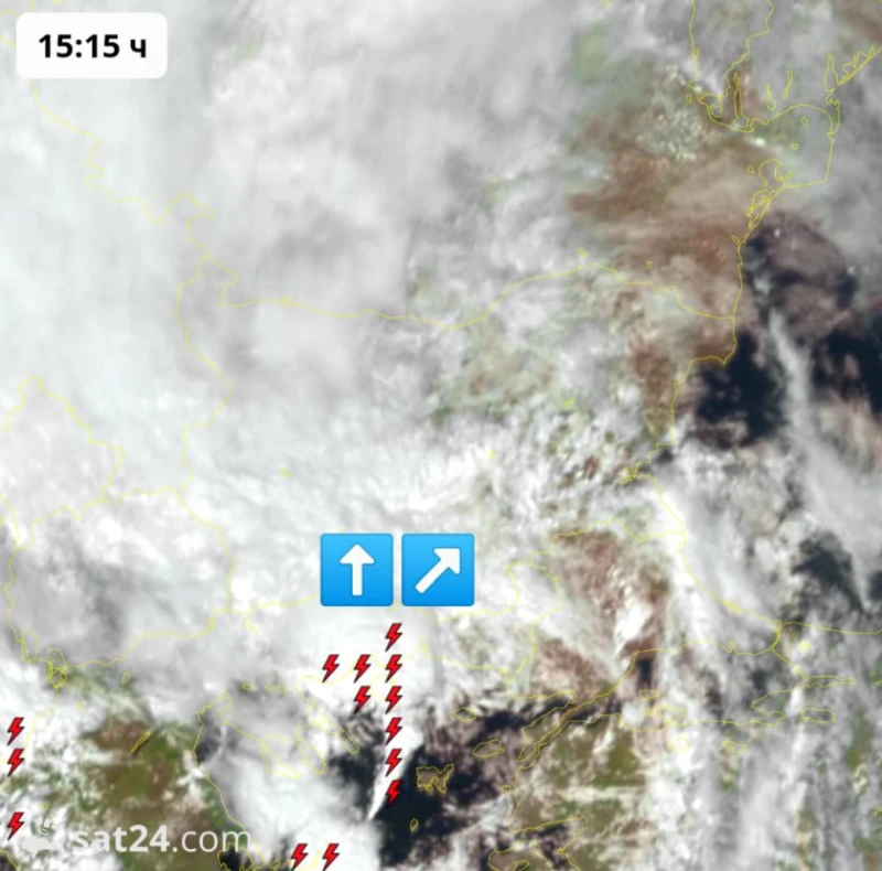 Meteo Bulgaria предупреди: Силни бури обхващат тези райони