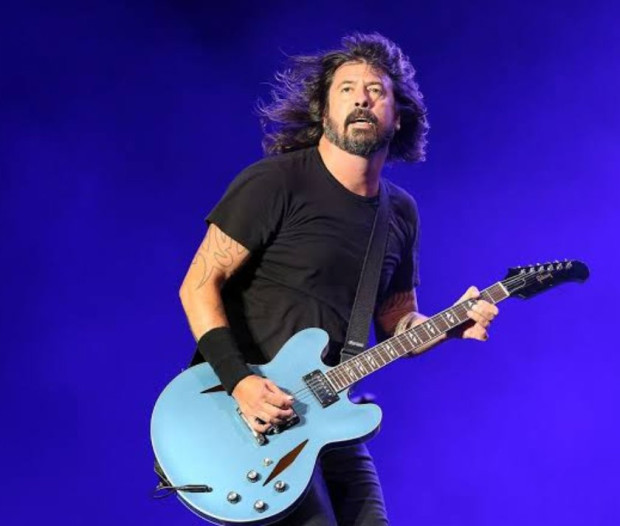 Фронтменът на Foo Fighters Дейв Грол обяви че е станал