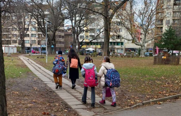 Дни преди началото на новата учебна година за последно отправяме