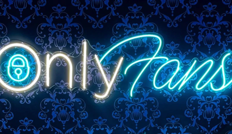 Модели на OnlyFans разкриха колко печелят