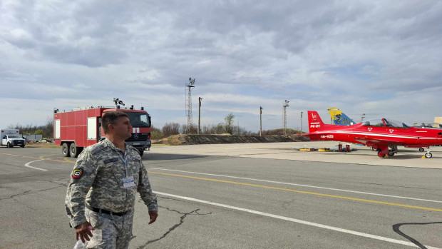 TD За инцидент с военнотранспортен самолет край авиобаза Граф Игнатиево научи Plovdiv24 bg Дронът