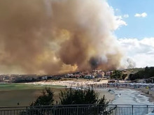 Голям пожар гори в района на Каваци край Созопол