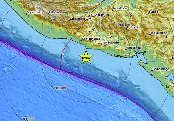 Земетресение с магнитуд 4,9 по Рихтер удари Ел Салвадор