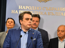 Асен Василев с ултиматум към македонските политици