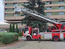 Пожар избухна в кооперация в центъра на Велико Търново