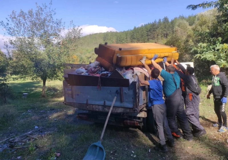 В Дупница пазят чисто с камери