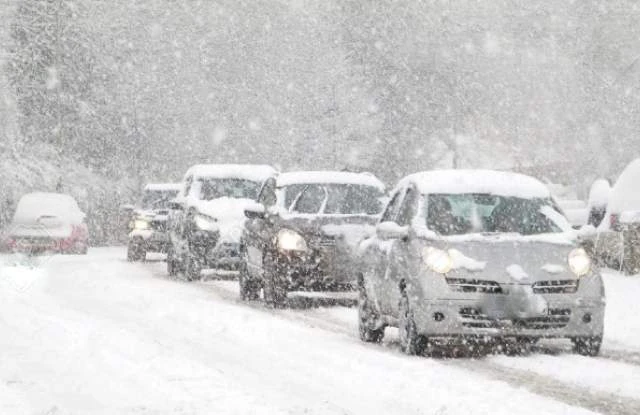 Meteo Balkans предупреди, за да няма изненадани: Ето кога да очакваме първите валежи от сняг в България