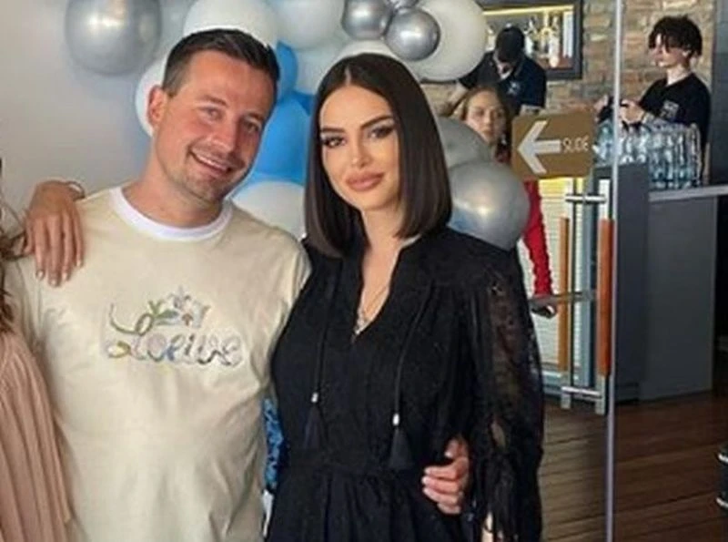 Синът на Ахмед Доган - Демир се разделил с жена си Памела