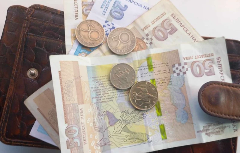 НОИ каза за новоотпуснатите пенсии
