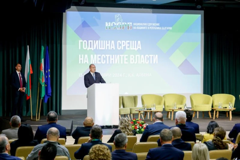 �����������: ����������� ������ ������ �� ����������� � ����� ������ ������, ������������� �� ����������� ����� � ��������