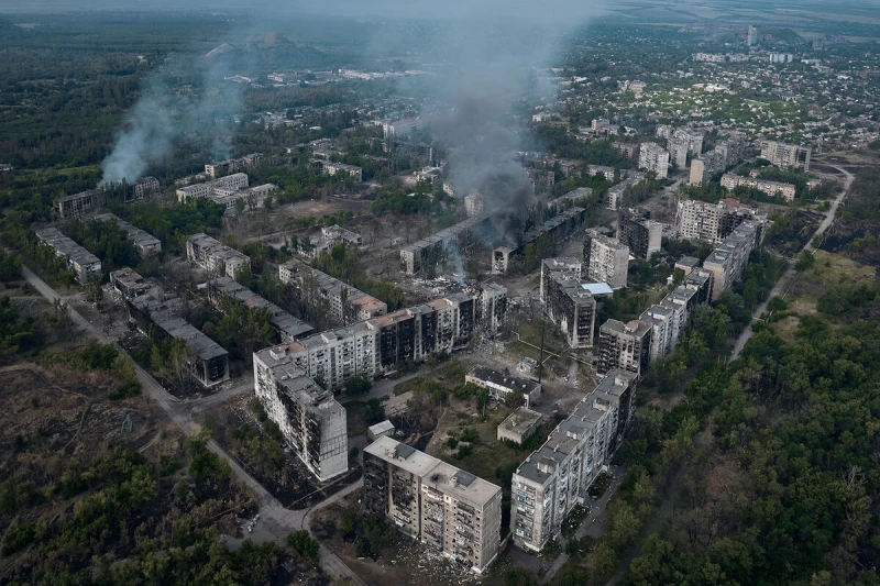 Руснаците са превзели две трети от Торецк