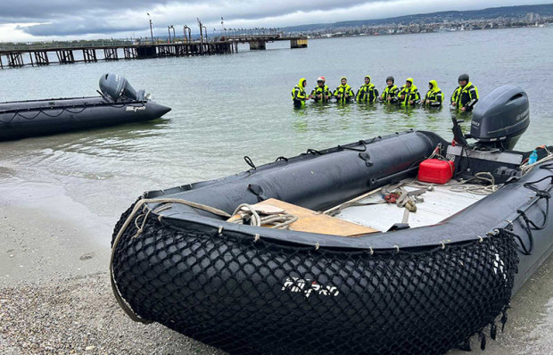 Морето пред Варна "влезе в ролята" на Антарктическите води