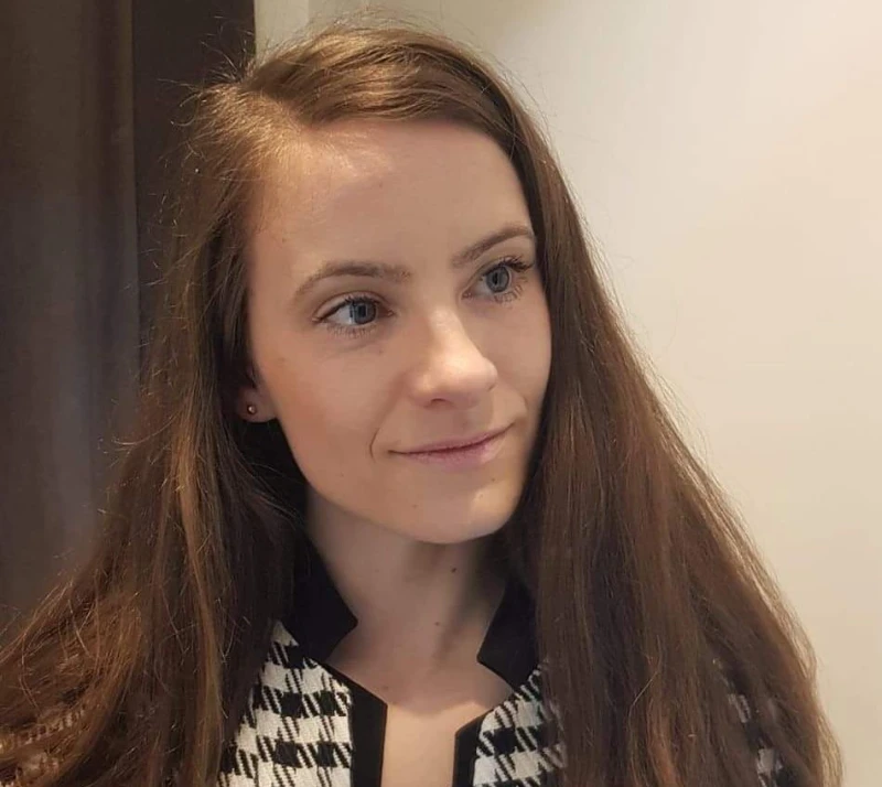 Ако видите тази жена, обадете се веднага в полицията