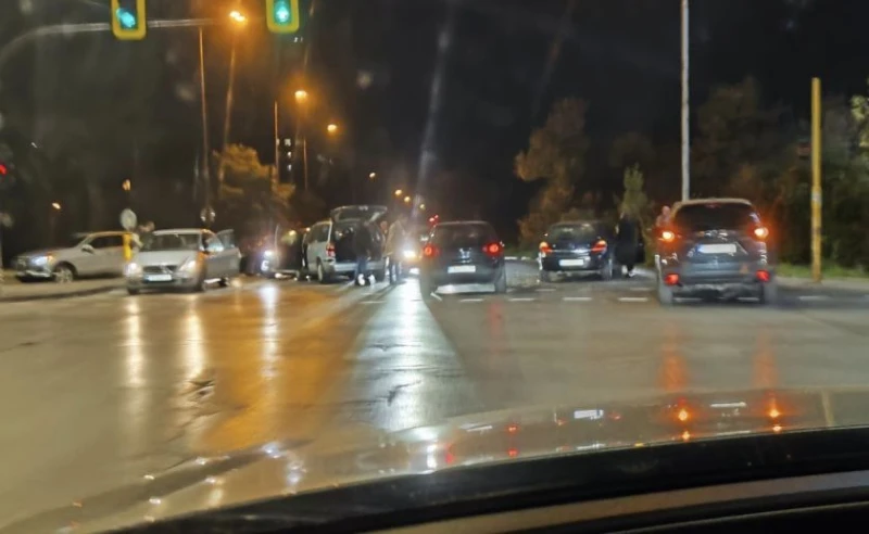 ������� ������� ���������� � �����! ��������: ���� ��������!