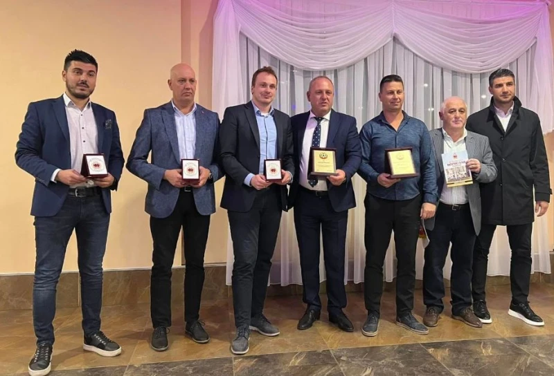 Локомотив (Пловдив) и БФС уважиха честването на 100 години ФК Борислав (Първомай)