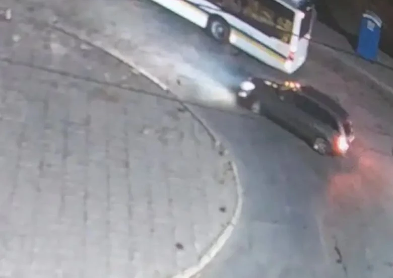 Полицията издирва шофьорка, блъснала ученичка в Пловдив: Не казвай на никого!