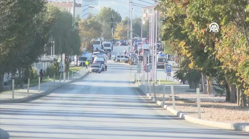 Терористична атака в Анкара: Експлозия разтърси сградата на турската аерокосмическа корпорация, има загинали и ранени