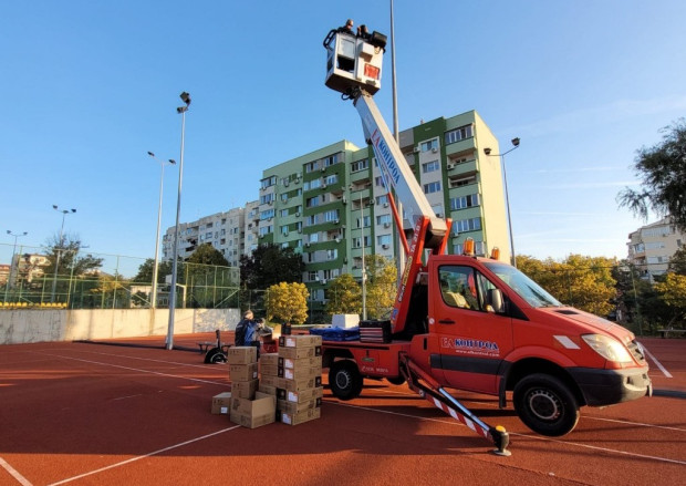 С LED-осветители се подменя осветлението в старозагорски парк