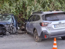 Колите от адската катастрофа в Пловдив са размазани. Задръстването е километрично