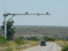 Тол системата ще засича и средната скорост на автомобилите? 