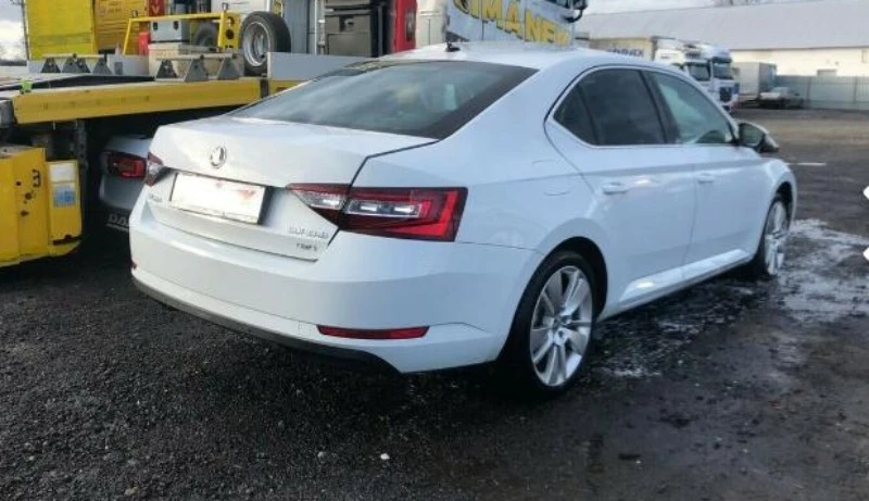 Автоексперт: Най-продаваната автомобилна марка за тази година в България е "Шкода"