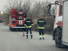 Много пожарни и полиция край хвостохранилището на Пловдив