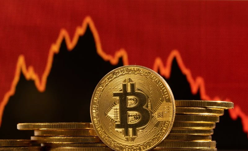 Bitcoin скочи рязко нагоре: криптовалутата е на прага на нов рекорд