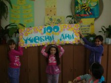 Проекти от 100 елемента подреждат в нестандартна изложба пловдивски ученици