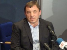 Алексей Петров: Свалям шапка на Борисов, че намери най-елегантния начин да изкара от политиката Цветанов