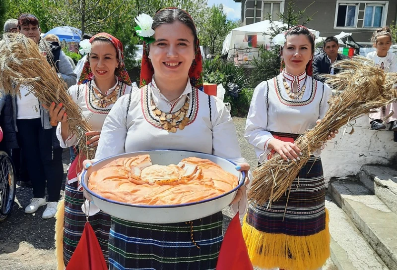 Номинираха кюстендилския зелник за "Живи човешки съкровища"