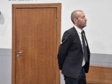 Адвокатът на Нойзи поиска спиране на делото по отнемане на автомобила му